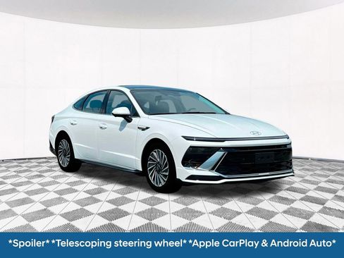 New 2025 Hyundai Sonata Limited image 18