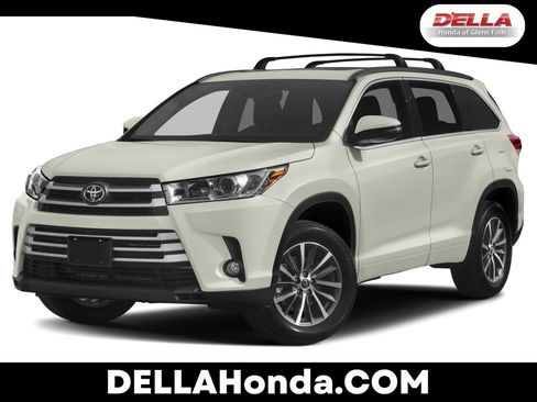 Used 2019 Toyota Highlander XLE image 1