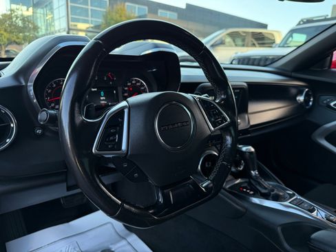 Used 2018 Chevrolet Camaro LT image 26