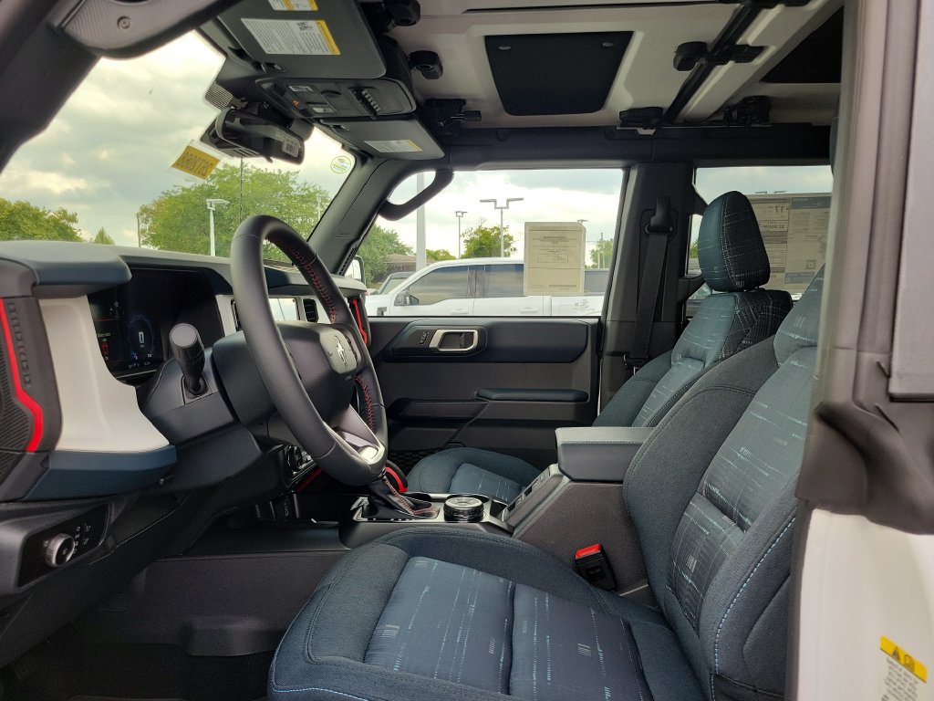 New 2026 Ford Bronco Heritage Edition AWD/4WD image 18