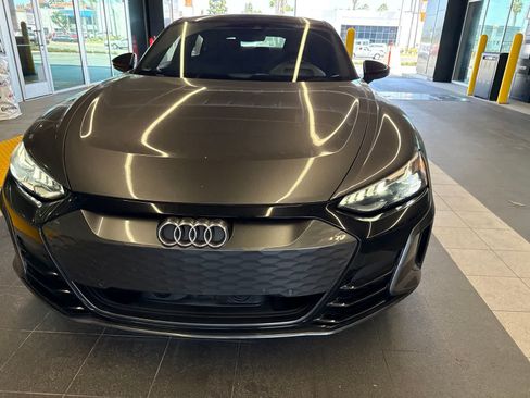 Used 2022 Audi RS e-tron GT AWD/4WD image 4