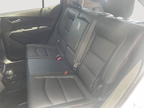 Used 2020 Chevrolet Equinox Premier FWD image 5
