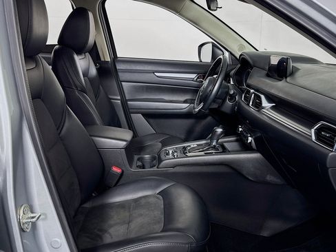 Used 2018 MAZDA CX-5 Touring image 6