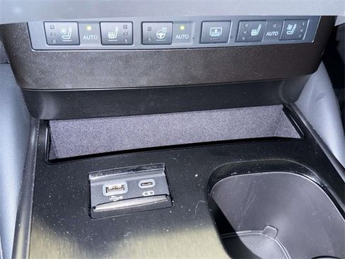 Used 2025 Lexus ES 350 Luxury w/ Technology Package image 24