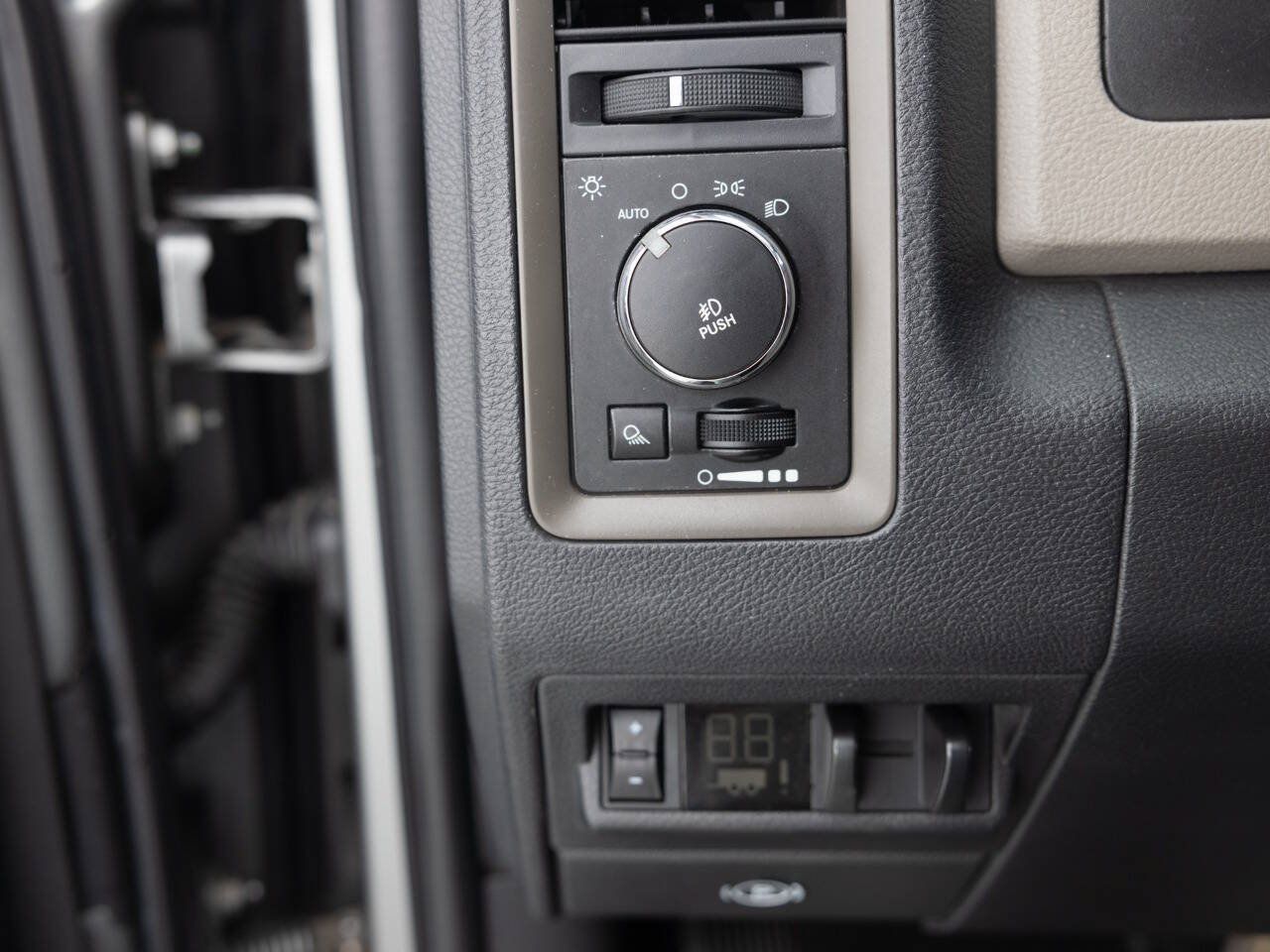 Used 2012 RAM 1500 Express RWD image 36