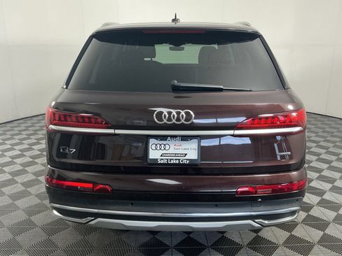 Used 2020 Audi Q7 3.0T Premium Plus w/ Premium Plus Package AWD/4WD image 7