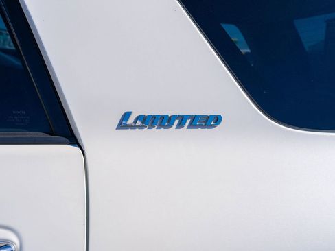 Used 2013 Toyota 4Runner Limited image 13