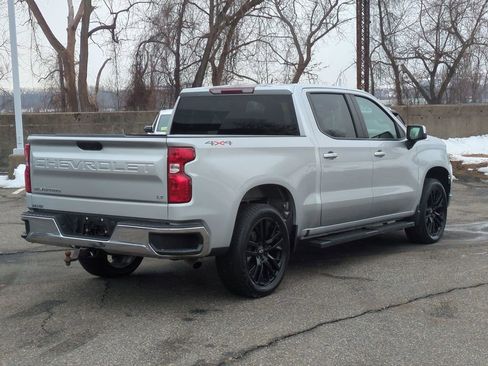Certified 2022 Chevrolet Silverado 1500 LT image 3