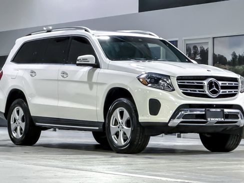 Used 2017 Mercedes-Benz GLS 450 4MATIC w/ Premium Package image 6