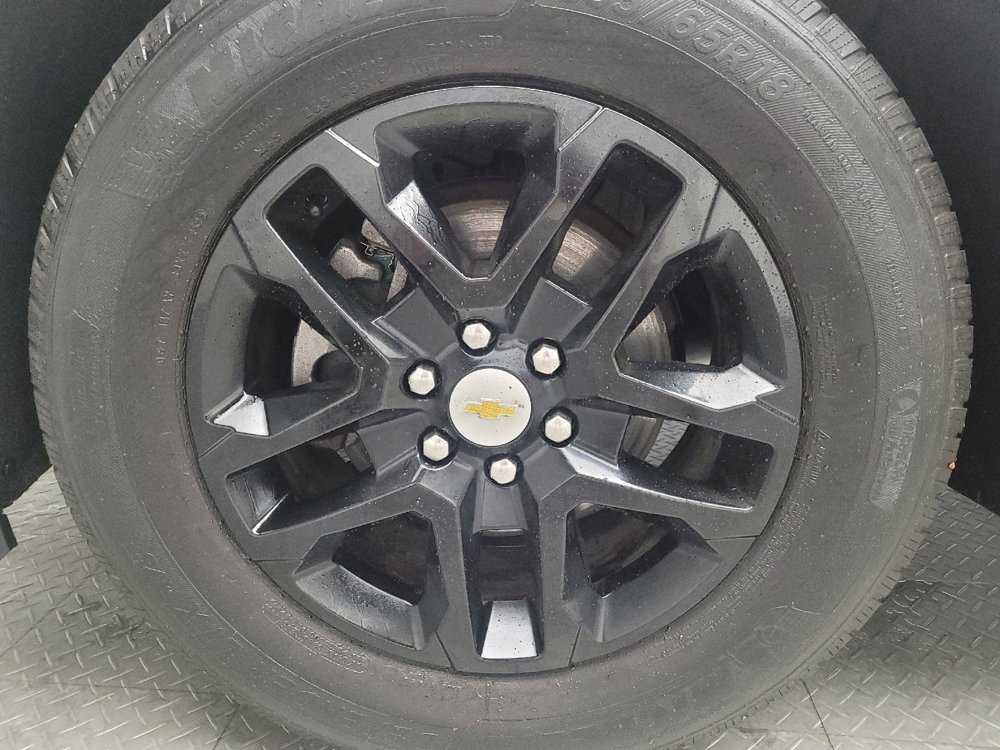 Used 2018 Chevrolet Traverse LT w/ LPO, Floor Liner Package AWD/4WD image 31