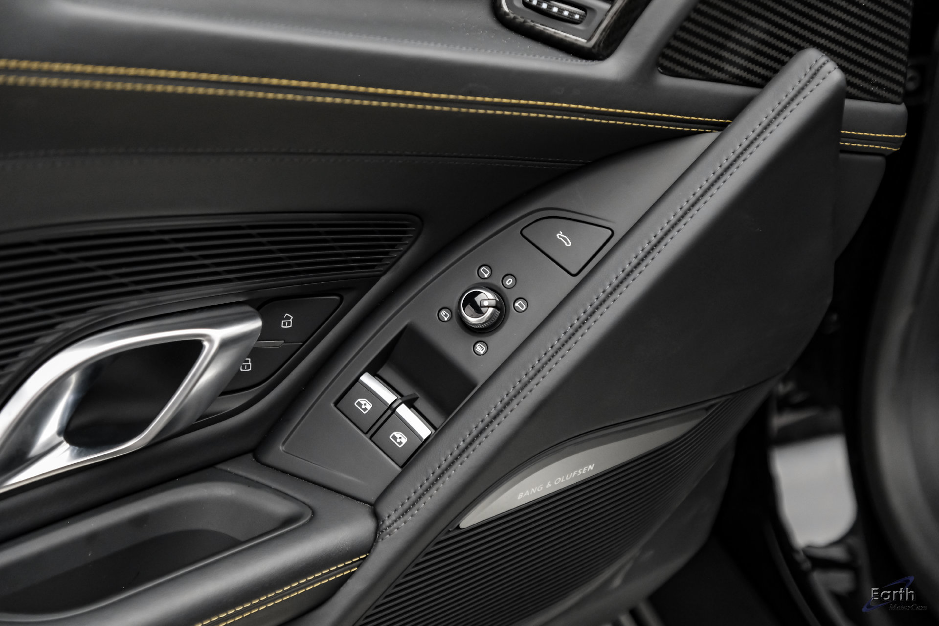 Used 2023 Audi R8 V10 performance RWD image 93