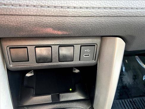 Used 2025 Toyota Corolla Cross AWD Hybrid image 25