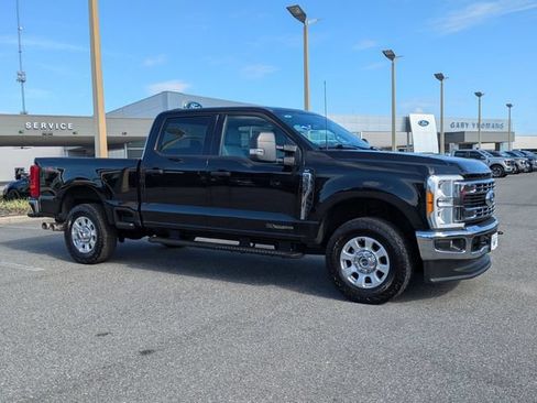 Certified 2023 Ford F350 XLT AWD/4WD image 2