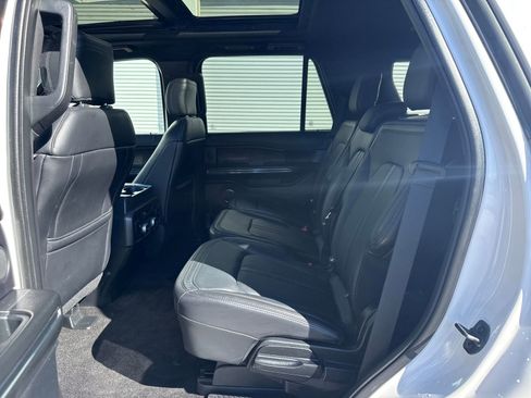 Used 2019 Ford Expedition Limited w/ Equipment Group 302A image 25