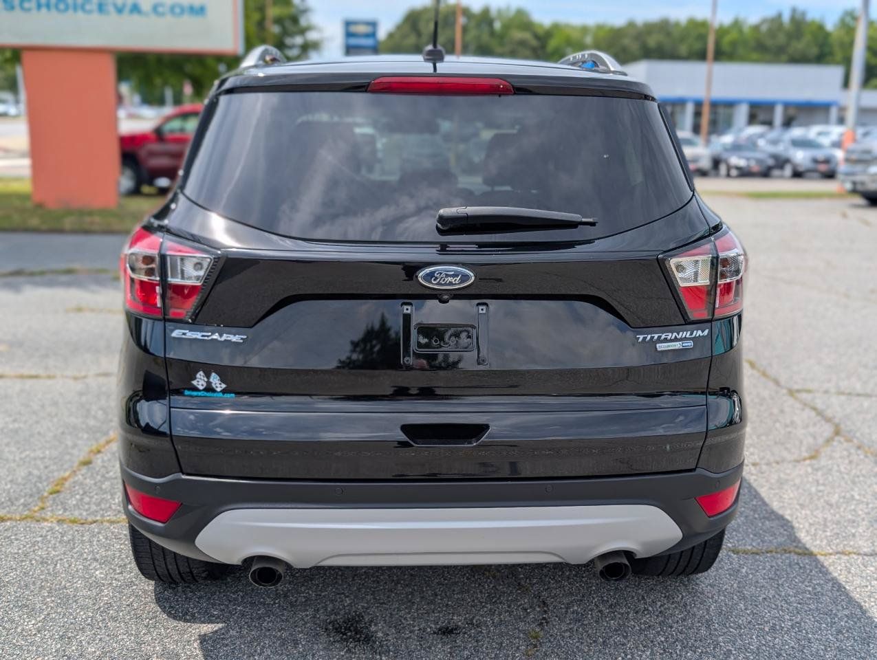 Used 2017 Ford Escape Titanium AWD/4WD image 5