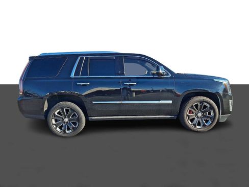 Used 2020 Cadillac Escalade Platinum image 7