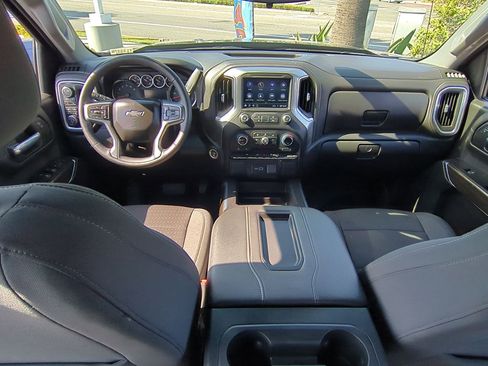 Used 2022 Chevrolet Silverado 1500 LT Trail Boss w/ Safety Package AWD/4WD image 19