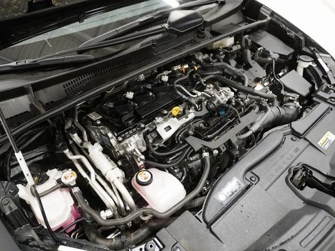 Used 2023 Toyota Prius Prime Premium image 9