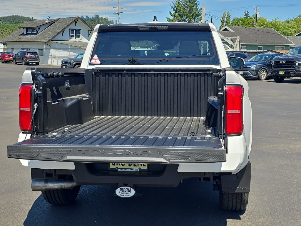 New 2026 Toyota Tacoma SR5 RWD image 9