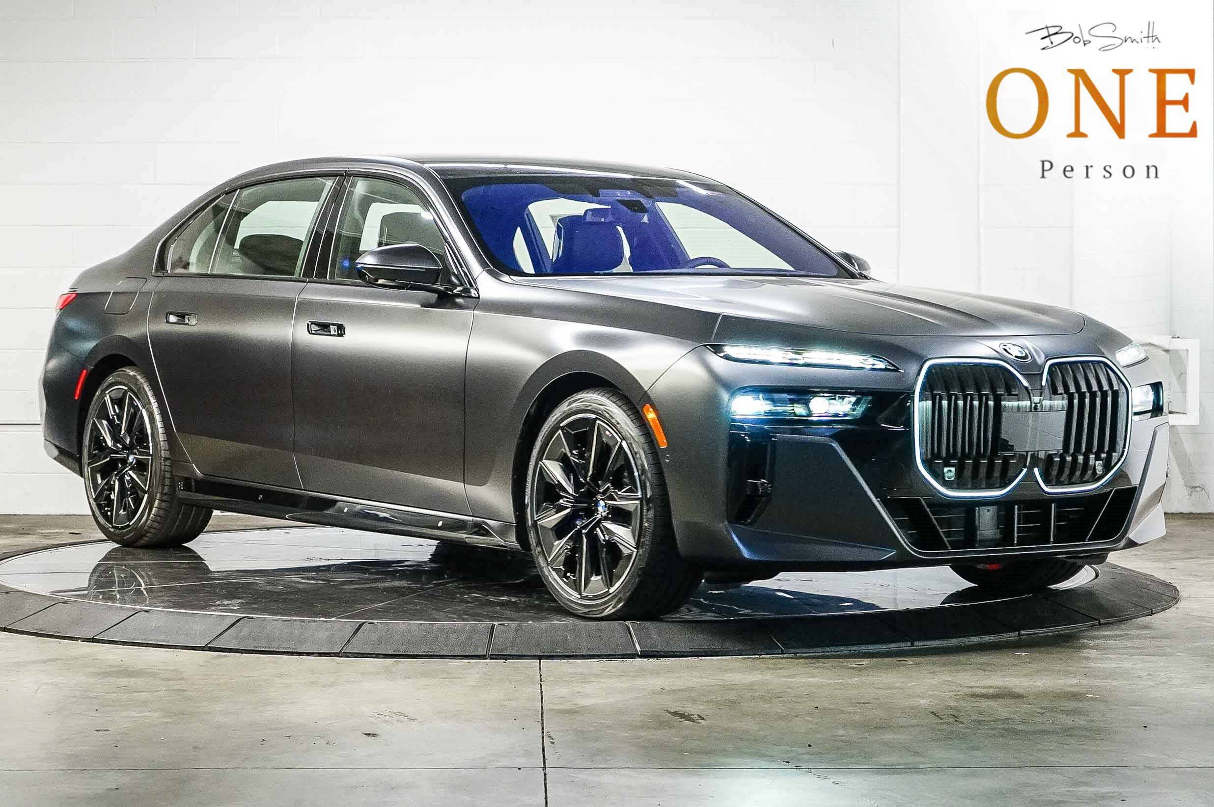 New 2026 BMW 760i xDrive w/ Executive Package AWD/4WD image 1