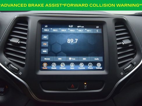 Used 2022 Jeep Cherokee Latitude Lux AWD/4WD image 15