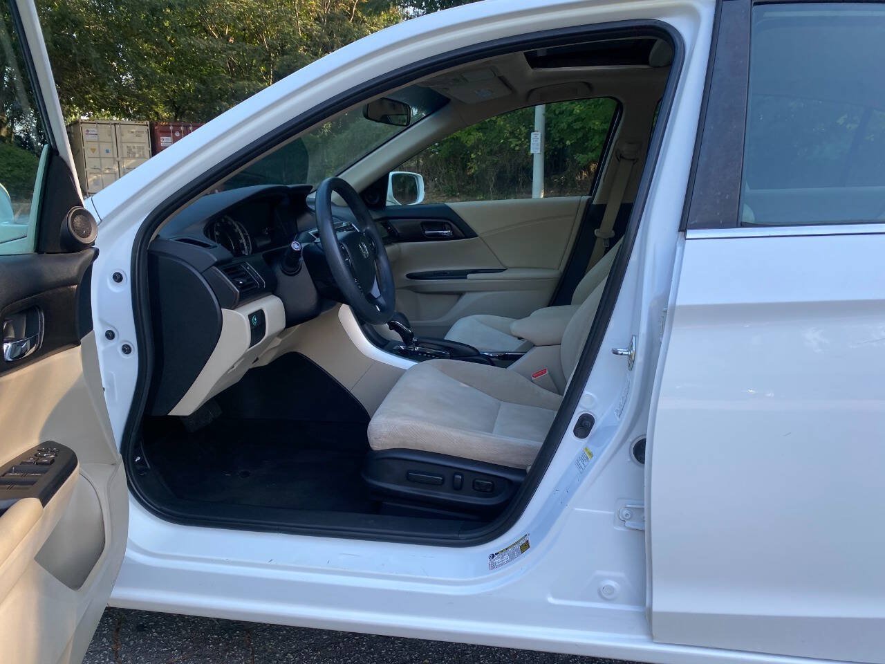 Used 2013 Honda Accord EX image 14
