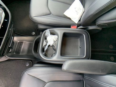 New 2026 Chrysler Pacifica Select w/ S Appearance Package image 26