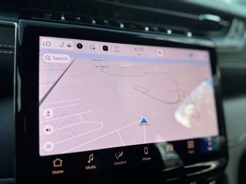 New 2025 Jeep Grand Cherokee Overland w/ Luxury Tech Group IV image 39