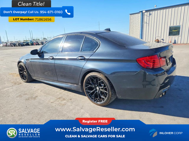 Used 2013 BMW M5 RWD image 3