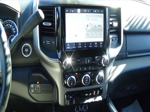 Used 2024 RAM 2500 Big Horn w/ Sport Appearance Package image 36