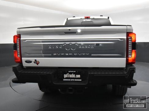 Used 2025 Ford F250 King Ranch image 5