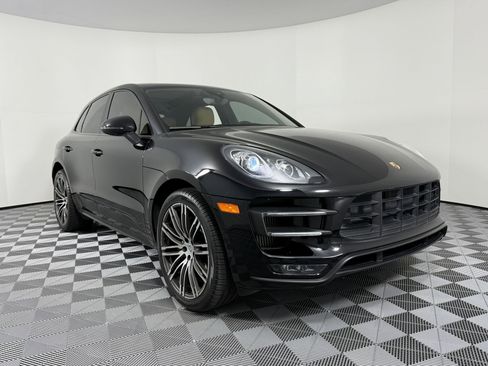 Used 2018 Porsche Macan Turbo image 7
