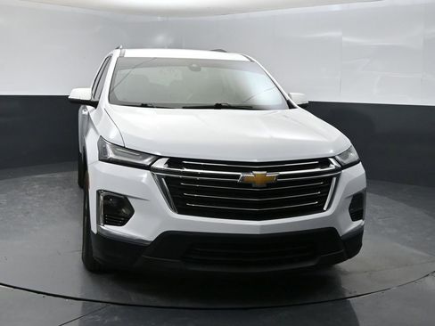 Used 2023 Chevrolet Traverse LT w/ LPO, Cargo Package AWD/4WD image 6