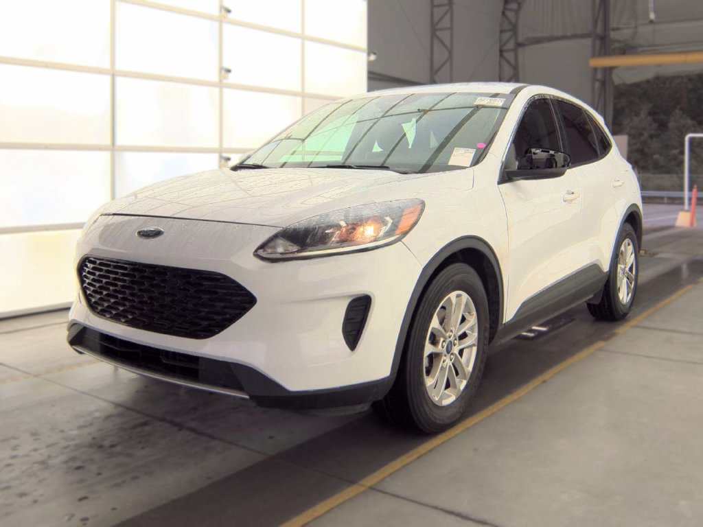 Used 2022 Ford Escape SE FWD image 1