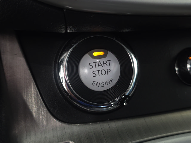 Used 2016 Nissan Murano Platinum w/ Platinum Technology Package AWD/4WD image 18