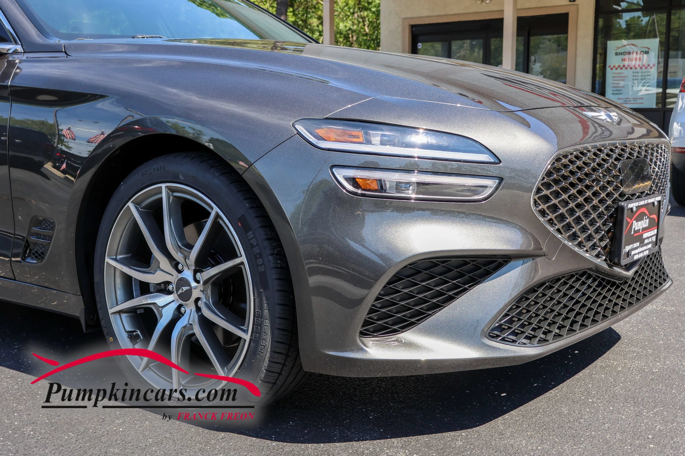 Used 2023 Genesis G70 2.0T RWD image 7