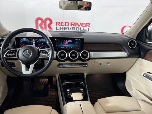 Used 2021 Mercedes-Benz GLB 250 image 13