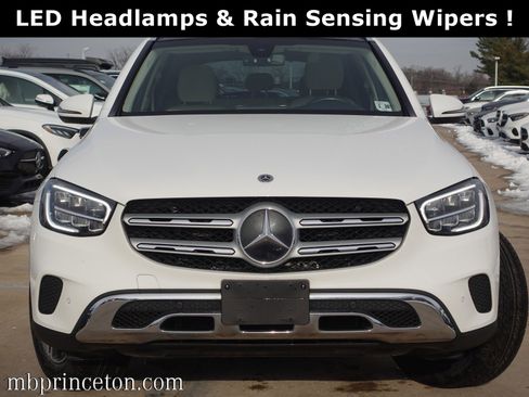 Certified 2021 Mercedes-Benz GLC 300 4MATIC image 2