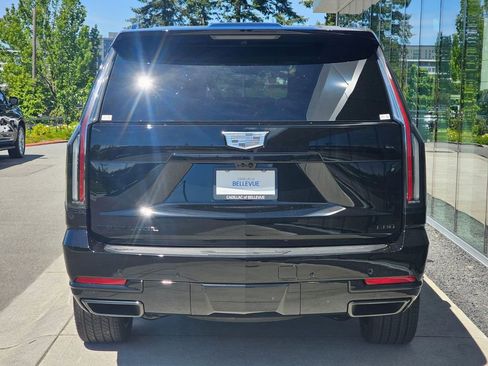 New 2026 Cadillac Escalade Platinum Sport w/ LPO, ONYX Package AWD/4WD image 4