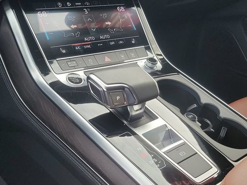 Certified 2023 Audi Q7 2.0T Premium Plus w/ Premium Plus Package AWD/4WD image 34