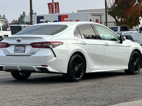 Used 2021 Toyota Camry XSE image 2