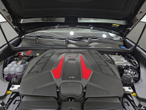 New 2026 Audi RS Q8 performance AWD/4WD image 31