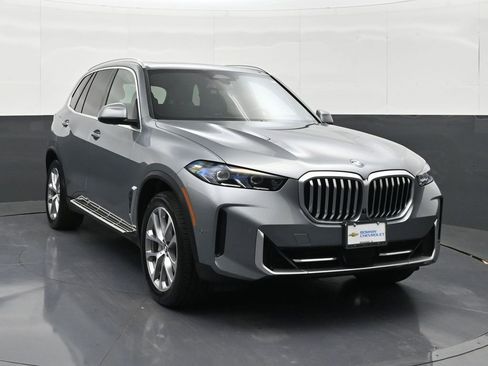 Used 2024 BMW X5 sDrive40i w/ Premium Package RWD image 7