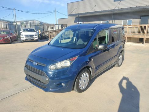 Used 2015 Ford Transit Connect XLT image 1