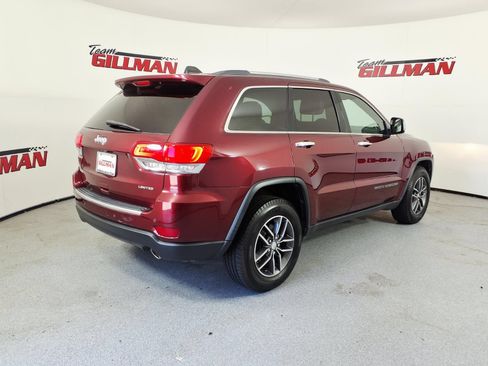 Used 2017 Jeep Grand Cherokee Limited AWD/4WD image 6