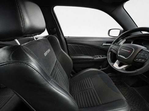Used 2023 Dodge Charger Scat Pack w/ Daytona Edition Group RWD image 18