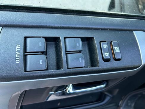 Used 2021 Toyota 4Runner SR5 image 17