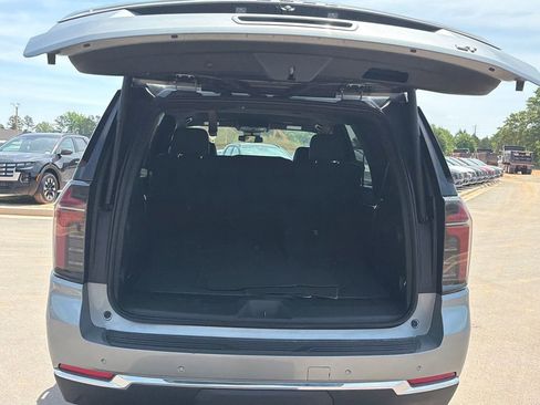 Used 2025 Chevrolet Tahoe LT AWD/4WD image 18