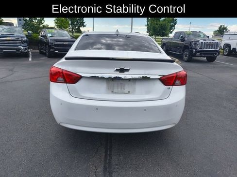 Used 2017 Chevrolet Impala LT w/ Convenience Package FWD image 4