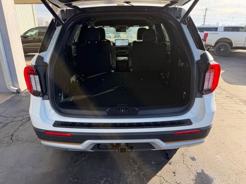 New 2026 Ford Explorer Tremor w/ Tremor Convenience Package image 5